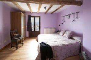 Habitación Orhi Casa Rural Enekoizar (Selva de Irati) 4 svg+xml;charset=utf