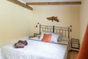 Habitación Zamariain Casa Rural Enekoizar (Selva de Irati) 13 svg+xml;charset=utf