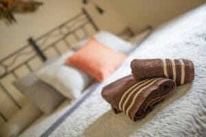 Habitación Zamariain Casa Rural Enekoizar (Selva de Irati) 3 svg+xml;charset=utf